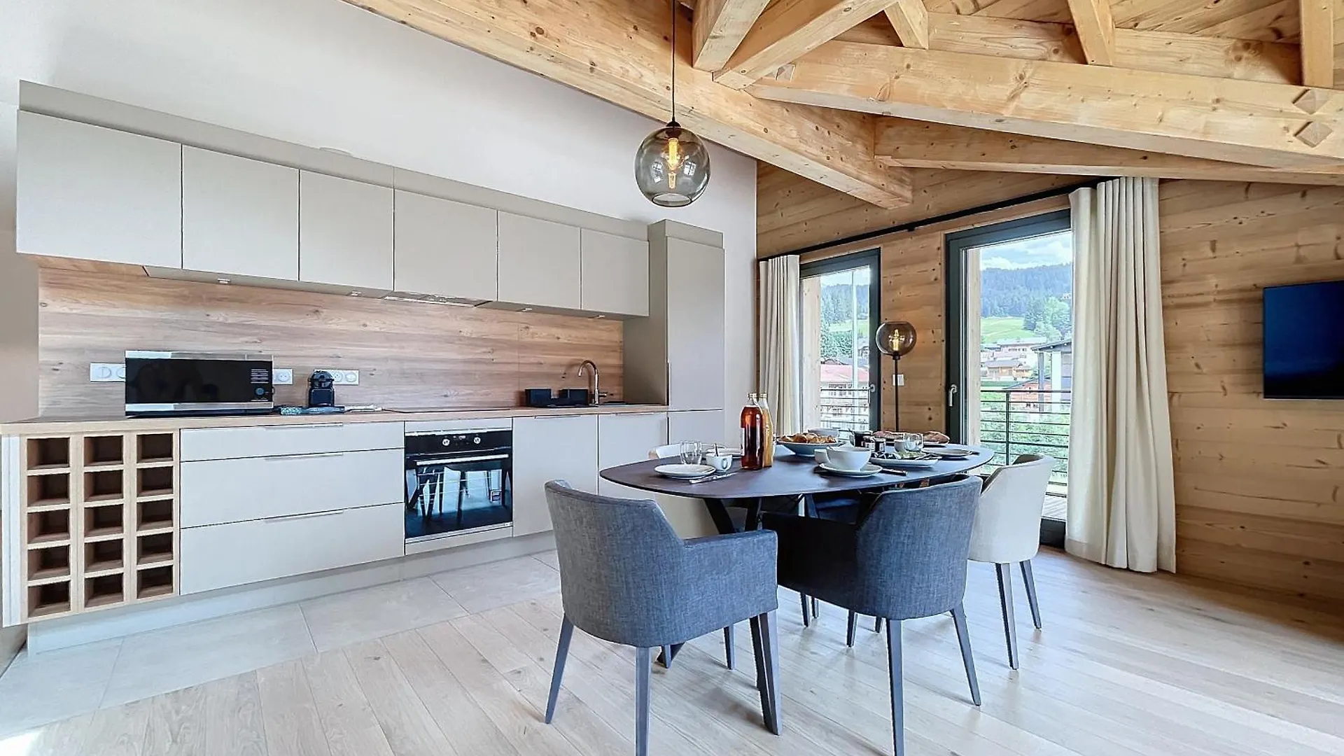 Cedrela-Appartement-5-7Pers-Centre Station Les Gets Apartment
